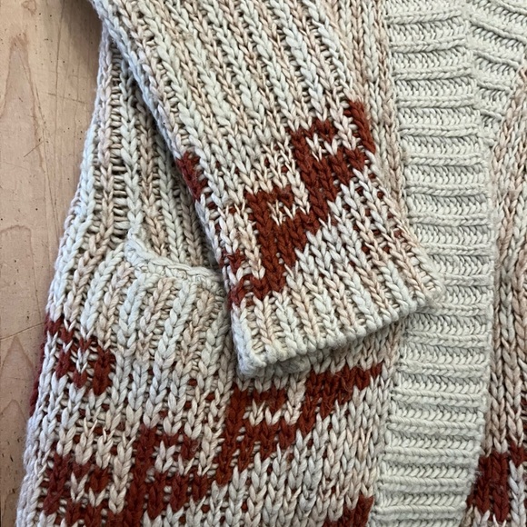 Cozy Chunky Knit Cardigan Sweater - Picture 2 of 7